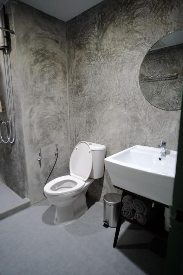 Baan Khun Pra Duplex Rm3 Bangkok Apartment Exterior foto